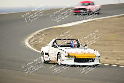 media/Jan-26-2025-CalClub SCCA (Sun) [[cfcea7df88]]/Group 5/Race/